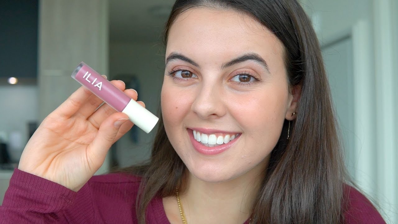 Ilia Beauty – Balmy Gloss Tinted Lip Oil: Lip Oil yang Membuat Bibir Tampil Cantik dan Sehat